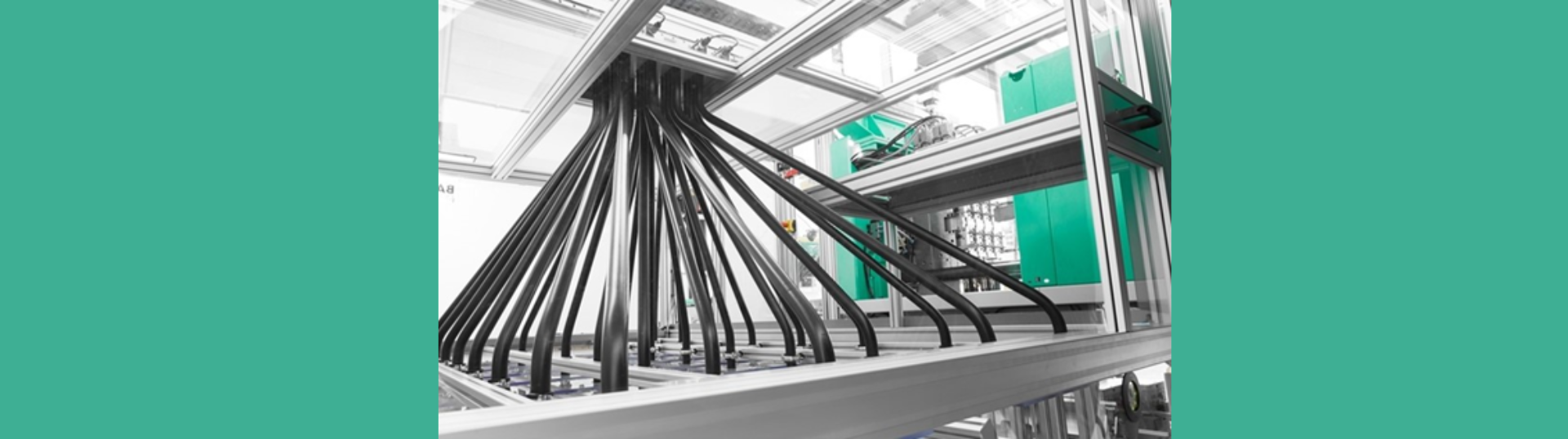 Transforming US Injection Molding: The Rise of Retrofit Automation and Turnkey Systems